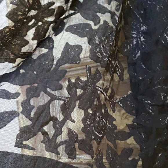 Vintage Silk Floral Scarf - Picture 4 of 11